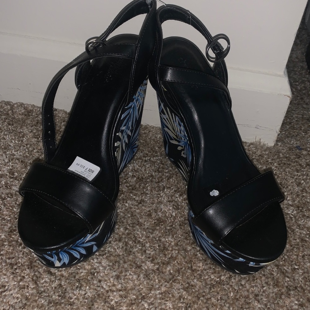 Women's wedges